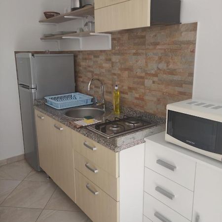 Letizia Apartment Banjole Luaran gambar